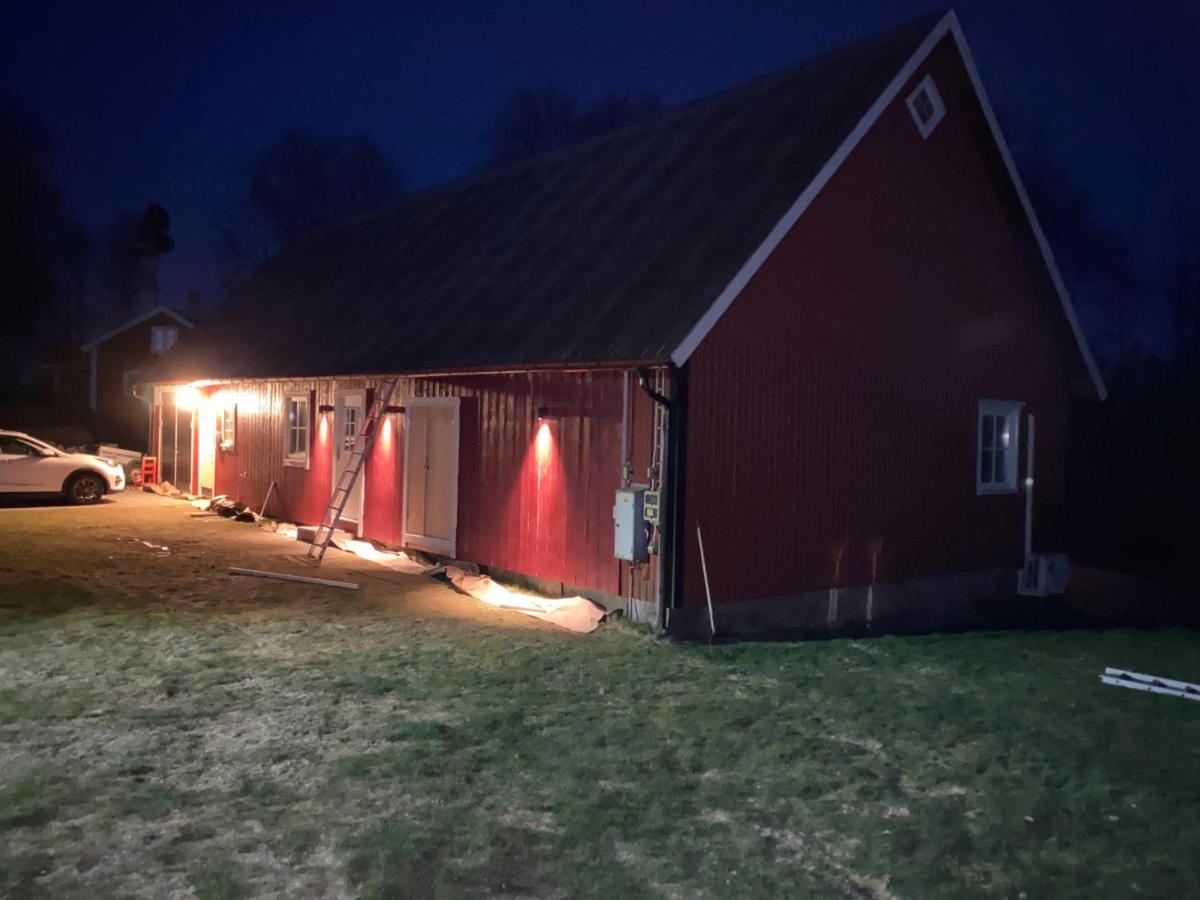 Skog Fegen Naera Ullared Vila Exterior foto